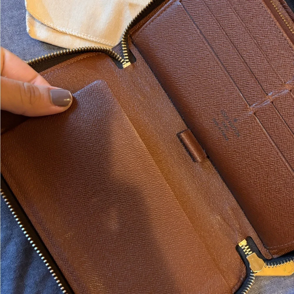 Louis Vuitton zippy wallet organizer - Picture 6 of 11